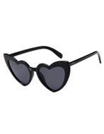 Hartjes Zonnebril Zwart Cat Eye Hartjesglazen Vintage Sevent, Handtassen en Accessoires, Zonnebrillen en Brillen | Dames, Nieuw