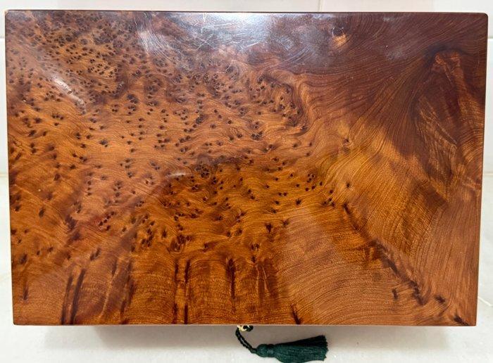 Kist - Palissander, Thuya, Satijnhout, Antiek en Kunst, Curiosa en Brocante