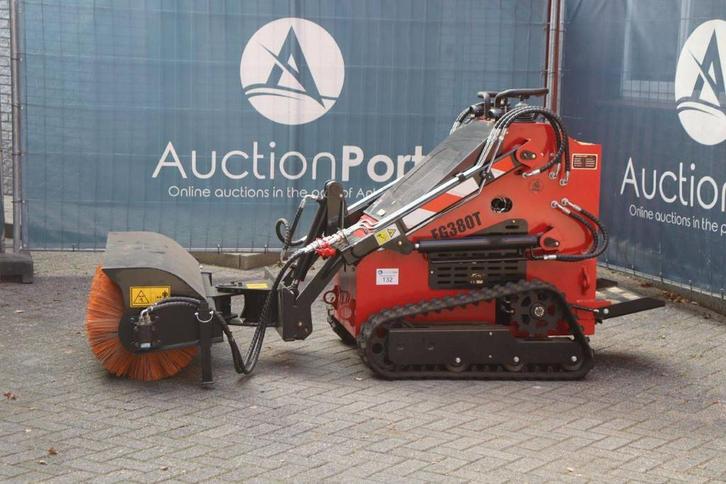 Veiling: Schranklader EGN EG380T Benzine 2024 Nieuw, Zakelijke goederen, Machines en Bouw | Kranen en Graafmachines, Ophalen