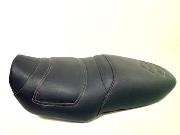 Suzuki GSF 1200 BANDIT 1996-2000 1071 ZADEL COMPLEET 45111-2 beschikbaar voor biedingen