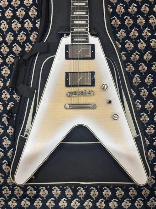 Epiphone - Flying V Prophecy - Aged White Tiger Burst - -, Muziek en Instrumenten, Snaarinstrumenten | Gitaren | Akoestisch