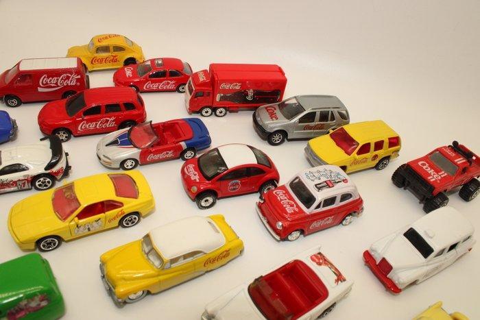 Matchbox 1:64 - Modelauto - 24 verschillende Coca Cola, Hobby en Vrije tijd, Modelauto's | 1:5 tot 1:12