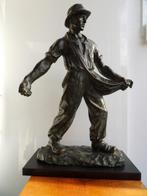 Beeld, De Zaaier - 48 cm - Marmer/Terra Cotta, Antiek en Kunst