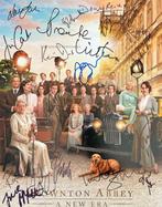 Downton Abbey - Signed by 18 Of The Cast, Nieuw