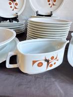 Exclusivité Porcelaine de SOLOGNE - Eetservies voor 12 (56)