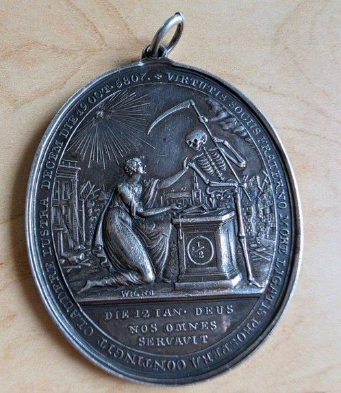 Nederland. Oval silver medal 1807, Leiden, Masonic lodge La, Postzegels en Munten, Munten en Bankbiljetten | Toebehoren