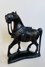 Beeld, Paard met decoratieve ornamenten aankleding - 29 cm -, Antiek en Kunst