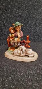 Goebel - Beeldje - Prachtige oude Hummel Nr 99 - TMK5 -