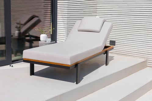 Flow. Elegance daybed graumel chalk |   Sunbrella | SALE, Tuin en Terras, Tuinsets en Loungesets