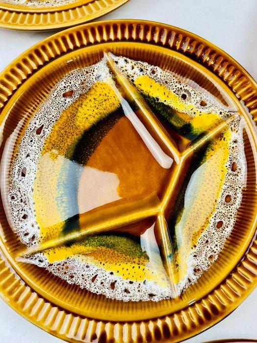 Sarreguemines - Vallauris-achtig - Eetservies voor 6 (6) -, Antiek en Kunst, Curiosa en Brocante