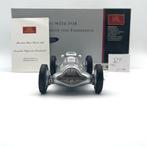 CMC 1:18 - Modelauto - Mercedes-Benz W154 - Startnummer 24