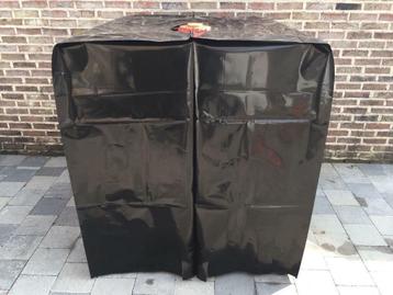 Zwarte UV-hoes voor 1000L IBC beschikbaar voor biedingen
