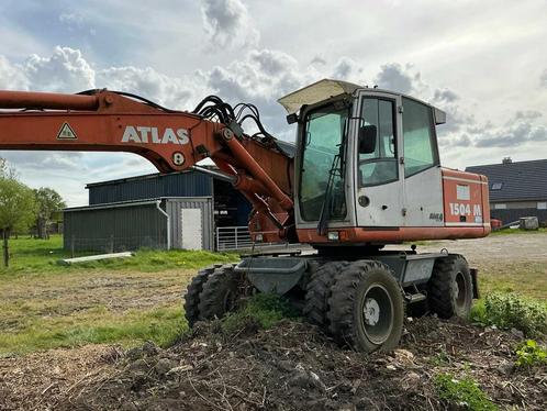 2004 ATLAS 1504 Banden graafmachine, Zakelijke goederen, Machines en Bouw | Kranen en Graafmachines