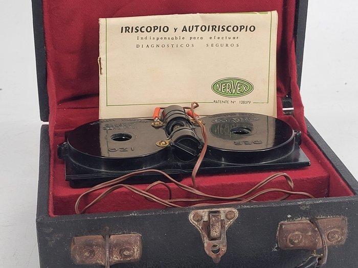 Medische apparatuur - Vintage NERVEX Iriscopio y, Antiek en Kunst, Antiek | Wandborden en Tegels
