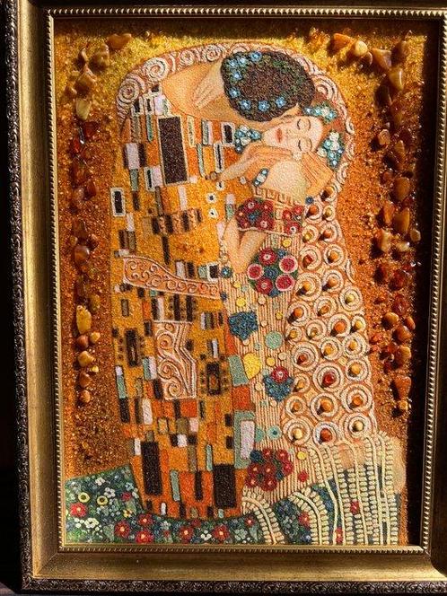 Natural amber/Ukraine/Vasyl Savchevych/Amber - Replicas of, Antiek en Kunst, Kunst | Designobjecten