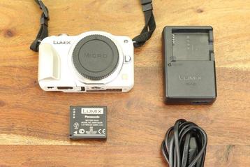 Panasonic Lumix DMC-GF5 Body + Accessoires Appareil photo