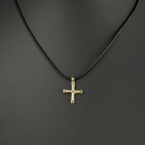 Middeleeuwen, kruisvaardersperiode Zilver Kruishanger met de, Antiek en Kunst, Antiek | Overige Antiek