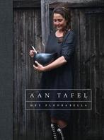 Aan tafel 9789463331456 Floor van Dinteren, Boeken, Verzenden, Zo goed als nieuw, Floor van Dinteren