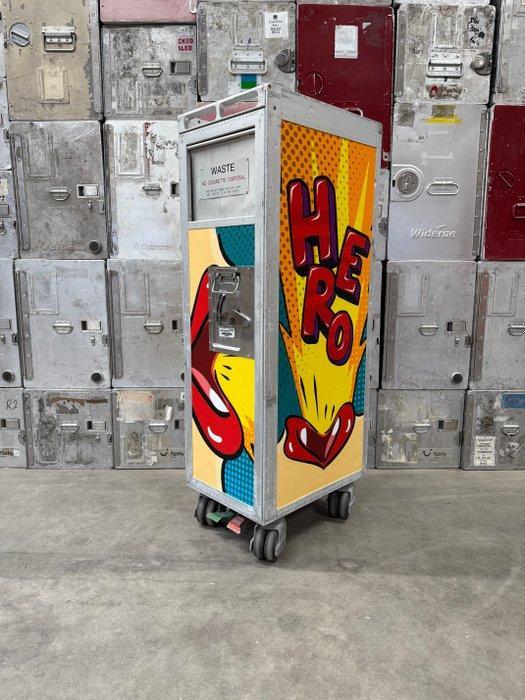 Driessen - Trolleys van luchtvaartmaatschappijen - Pop Art, Antiek en Kunst, Antiek | Wandborden en Tegels