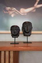 Beeld, NO RESERVE PRICE - Lavastone Buddha Head on a custom, Antiek en Kunst