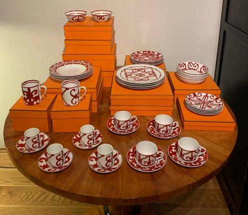 Hermès - Service de dîner (32) - Balcon du Guadalquivir -, Antiek en Kunst, Antiek | Meubels | Tafels