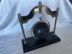 Globe - 1970-1980 - Vintage globe, suspendu dans une