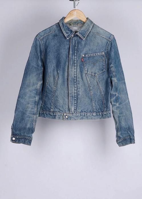 Vintage Levis Jacket in size S, Vêtements | Hommes, Vestes | Hiver, Enlèvement ou Envoi