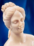 Statue, Large Venus Statue in Marble Powder - 45 cm - poudre