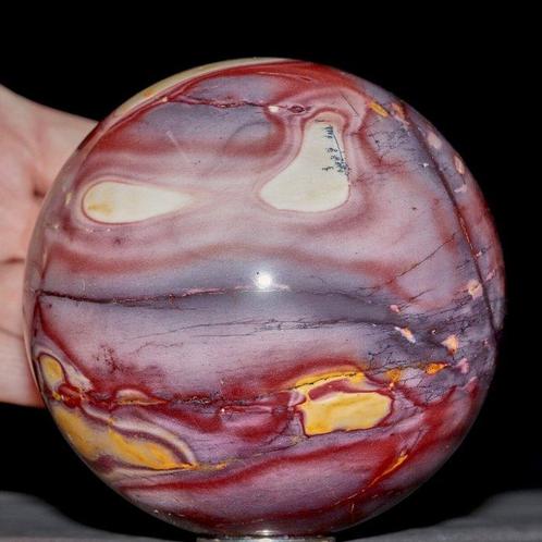 Australische Mookaietbollen. Rode Mookaite Jaspis Bol met, Verzamelen, Mineralen en Fossielen