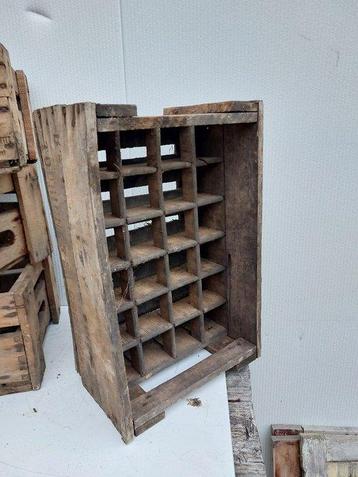 Krat (4) - Hout - Bierbakken België beschikbaar voor biedingen