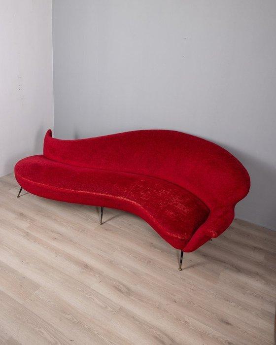 Sofa - Fluweel, Messing, Metaal - Gevouwen bank met rood, Antiek en Kunst, Kunst | Designobjecten