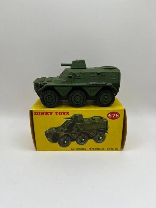 Dinky Toys - Speelgoed - Dinky Toys 676 Armoured Personel, Hobby en Vrije tijd, Modelauto's | 1:5 tot 1:12