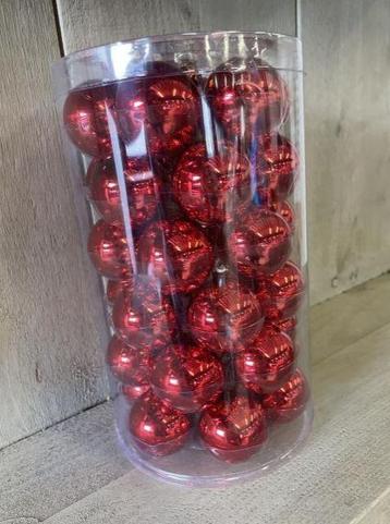 Kerstballen rood - 4 cm glans doos van 36 glas beschikbaar voor biedingen