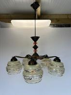 Plafondlamp - Art Deco Elegantie: Tijdloze Plafondlamp met