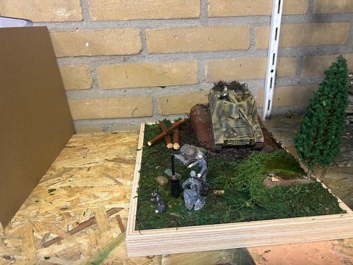 1:35 - Model militair voertuig - Sd.Kfz.138/1 Hetzer Diorama, Kinderen en Baby's, Speelgoed | Overig