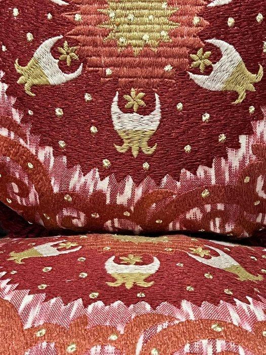 New set of four cushions. Two of them made with Manuel, Antiek en Kunst, Kunst | Designobjecten
