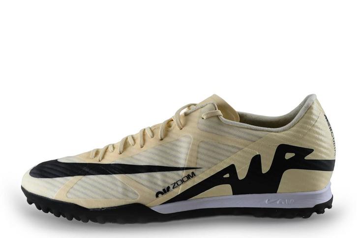 Nike voetbalschoenen in maat 45½ Wit | 5% korting, Vêtements | Hommes, Chaussures, Envoi