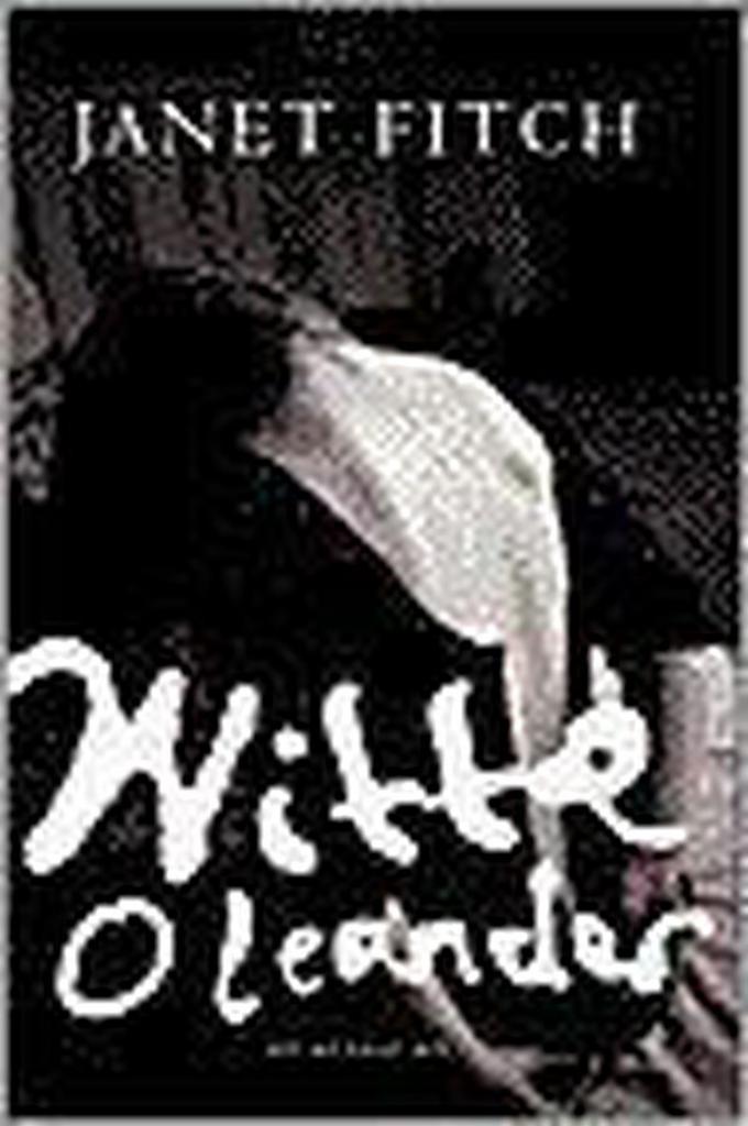 Witte oleander 9789023439035 Janet Fitch, Boeken, Romans, Gelezen, Verzenden