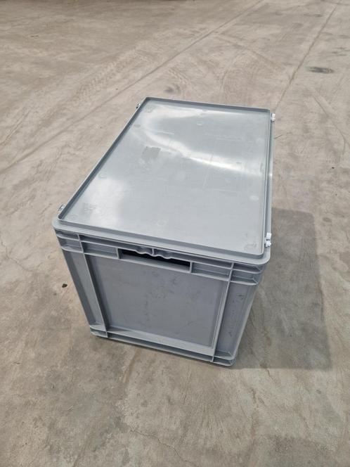 Kunststof bak 60x40x42 met scharnierdeksel grijs gebruikt, Zakelijke goederen, Kantoor en Winkelinrichting | Magazijn, Stelling en Opslag