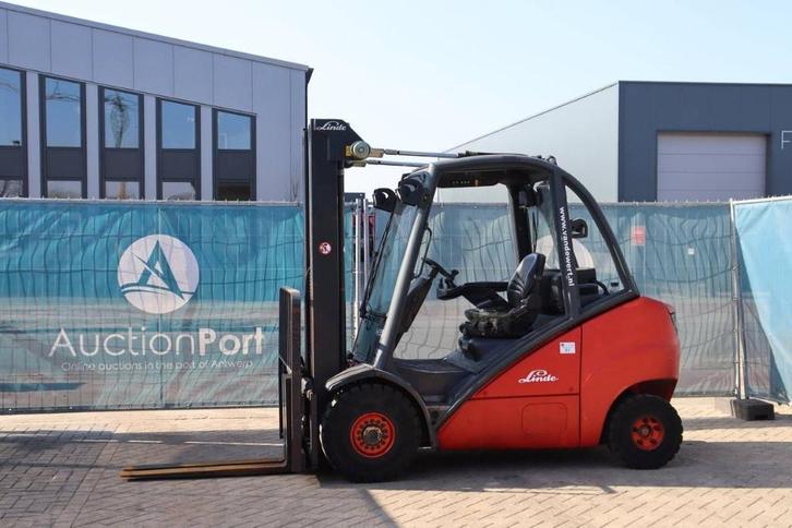 Veiling: Heftruck Linde H35D Diesel 3500kg 7m 2007, Zakelijke goederen, Machines en Bouw | Heftrucks en Intern transport, Ophalen