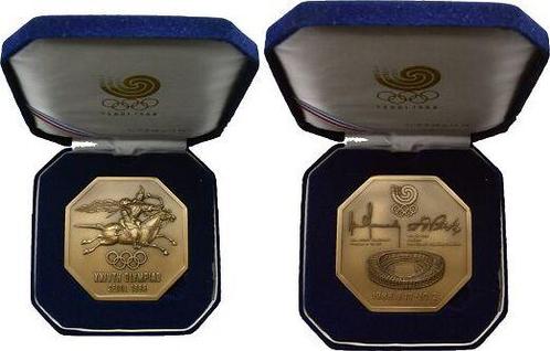 Bronze-medaille Olympiade Olympische Spiele 1988, Postzegels en Munten, Penningen en Medailles, Verzenden
