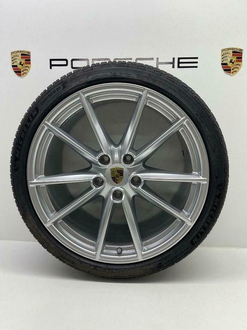 Porsche 992 2/4 20/21inch Carrera S zilver winterset, Auto-onderdelen, Banden en Velgen, 21 inch, 305 mm, Personenwagen, Gebruikt