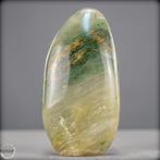 Zeldzaam natuurlijk groen kwarts Vrije vorm- 754.08 g