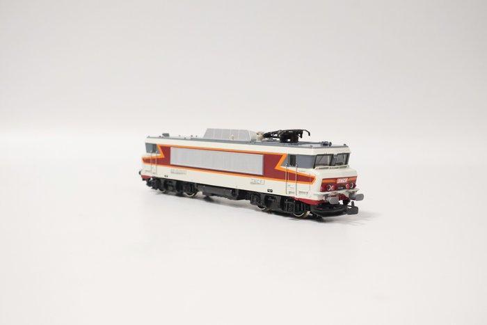 Märklin H0 - 3321 - Elektrische locomotief (1) - SNCF, Hobby en Vrije tijd, Modeltreinen | H0