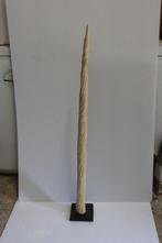 narwhal Rostre sur support - rostrum narval replique - 95 cm