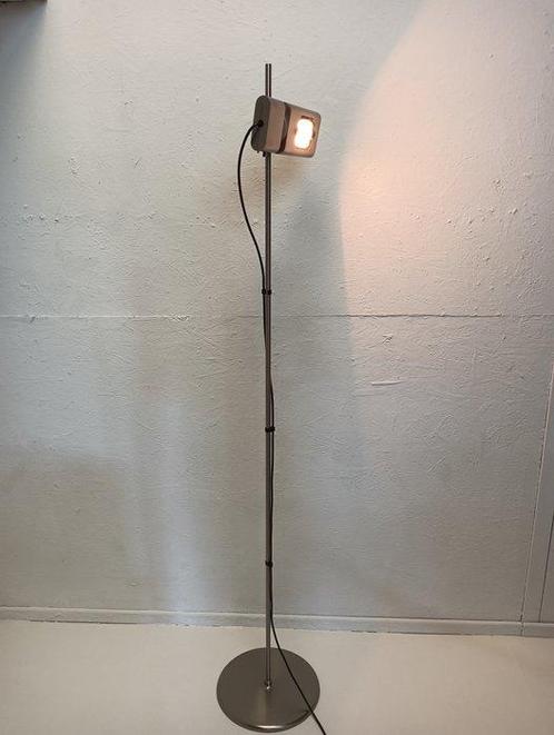 Artemide - Ernesto Gismondi - Lampadaire - Aton Terra -, Antiek en Kunst, Antiek | Meubels | Stoelen en Sofa's