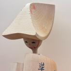 Une paire de poupées kokeshi japonaises créatives – lune, Antiek en Kunst