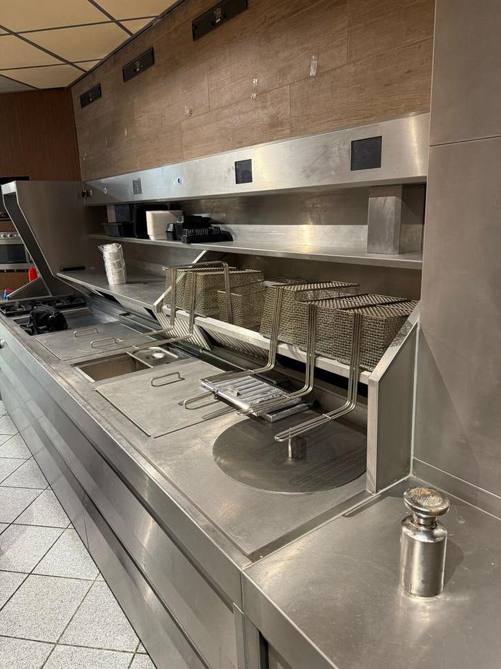 Nog te reviseren - De Kuiper friteuse bakwand bj 2022 nog al, Zakelijke goederen, Horeca | Keukenapparatuur, Ophalen of Verzenden
