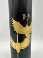 Vaas - Hout - Japan - Vaas met maki-e gelakt (Zonder, Antiek en Kunst