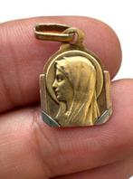 Mysterieuze en esoterische gotische gouden medaille gevuld, Antiek en Kunst